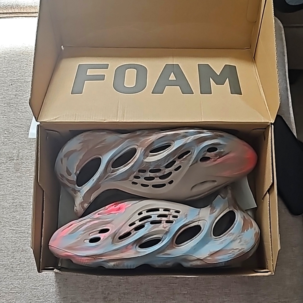 Yeezy Foam Runner